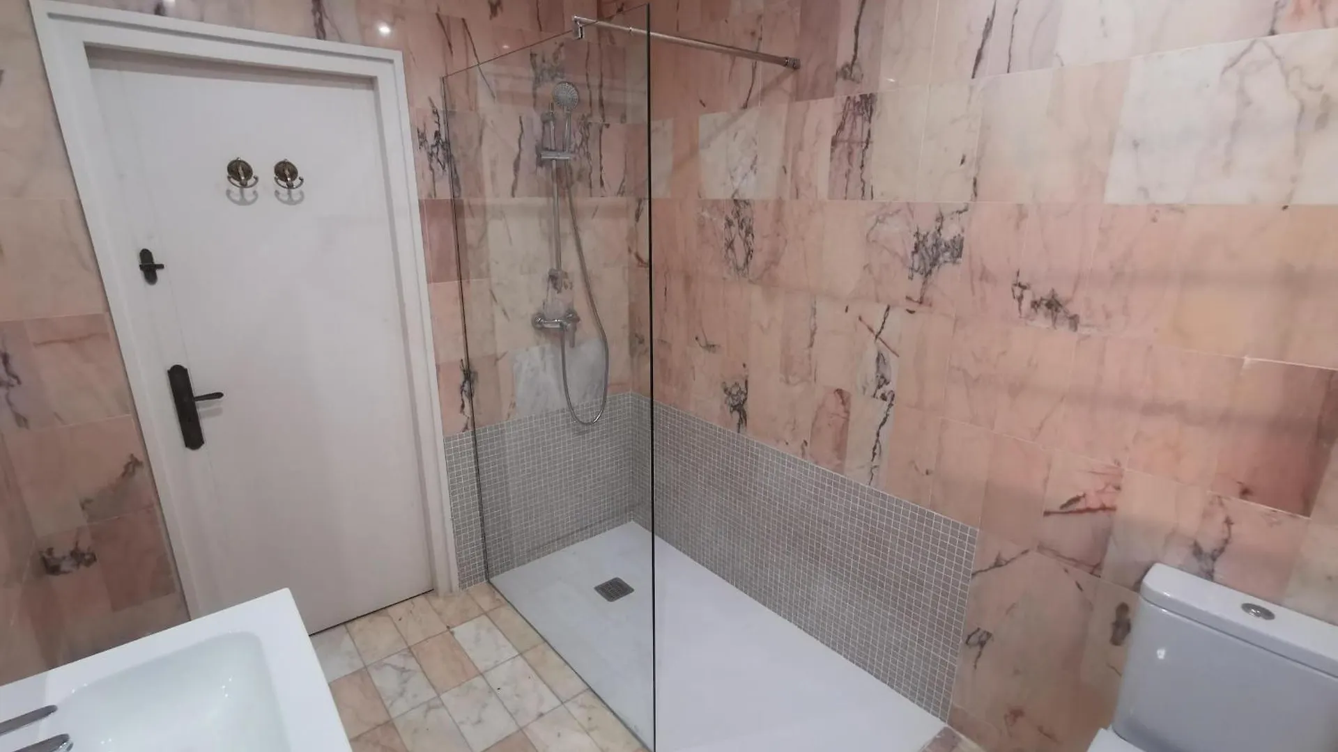 بيت للعطل Villa De Lujo Con Piscina, Jardin Y Vistas Al Mar, A 100M De La Playa En S'Agaro - Es-209-27 إسبانيا
